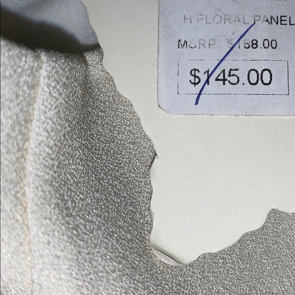 🌹PICOBELL Flair Skirt with Roses🌹 - Picture 3 of 6